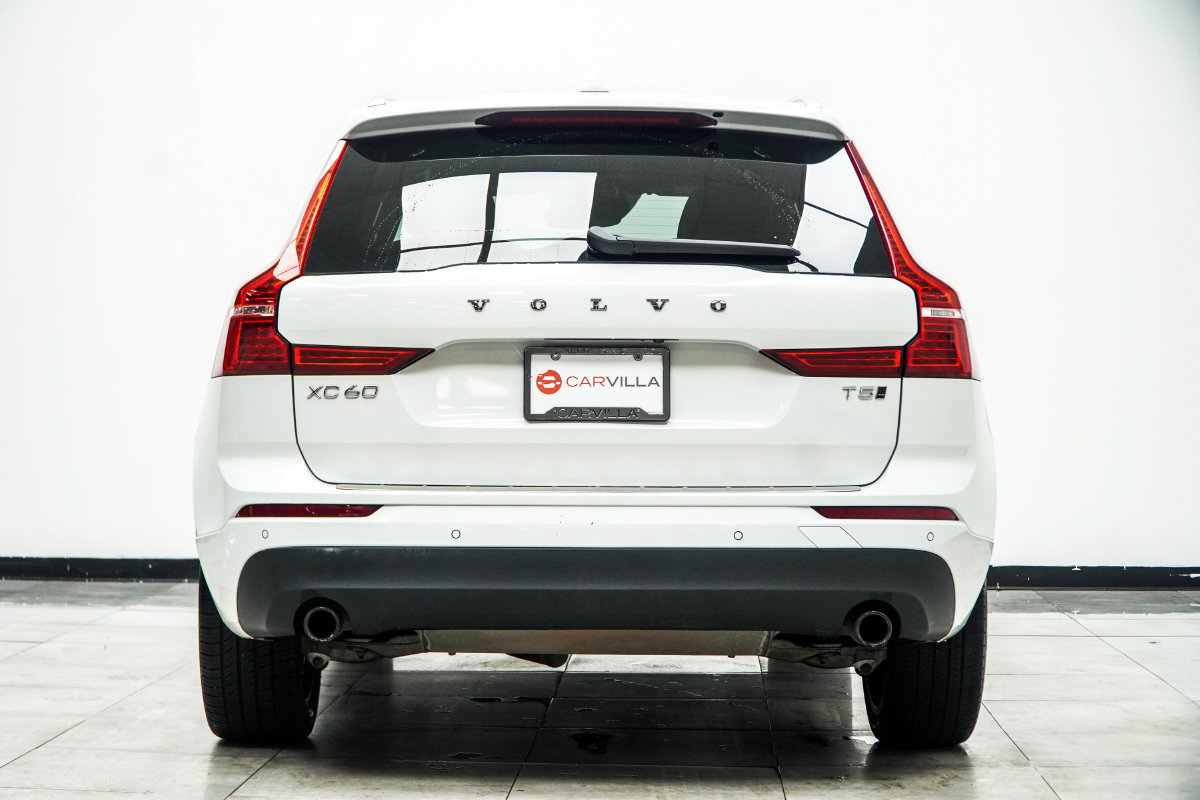 Used 2020 Volvo XC60 T5 Momentum w/ Protection Package Premier AWD/4WD image 13