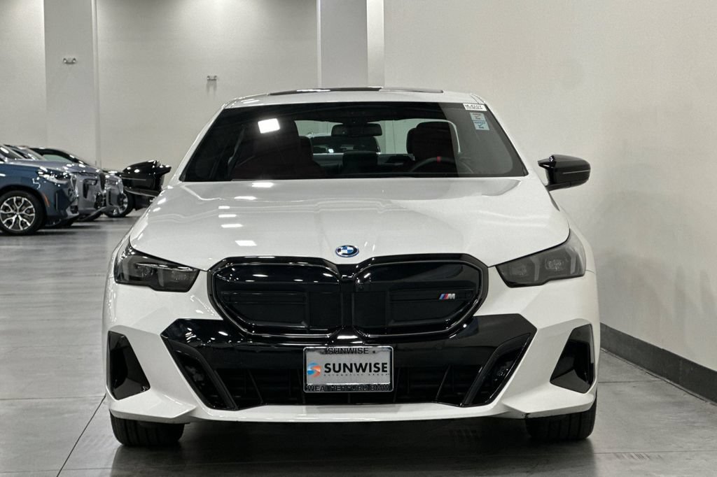 Used 2025 BMW i5 M60 w/ Premium Package AWD/4WD image 9