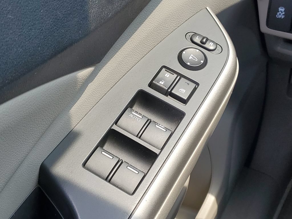 Used 2012 Honda CR-V EX-L image 16