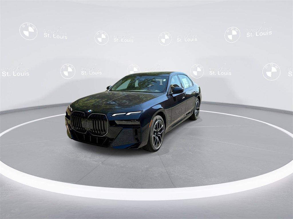 New 2026 BMW 740i xDrive image 4