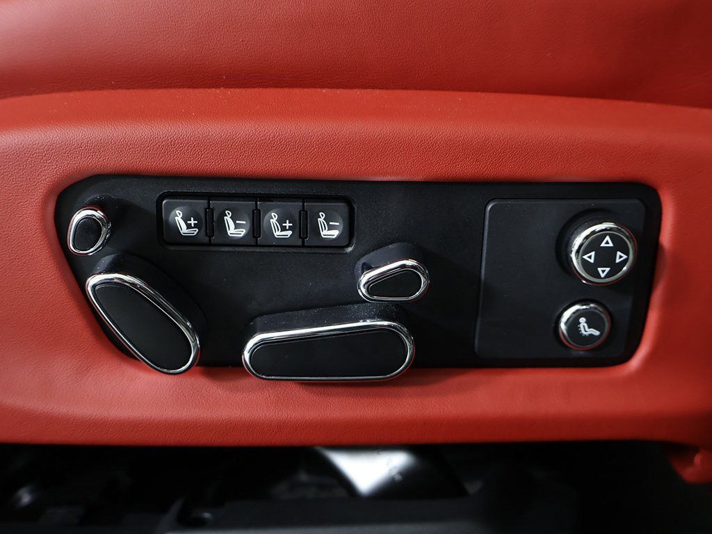 Used 2023 Bentley Continental GT Azure image 41