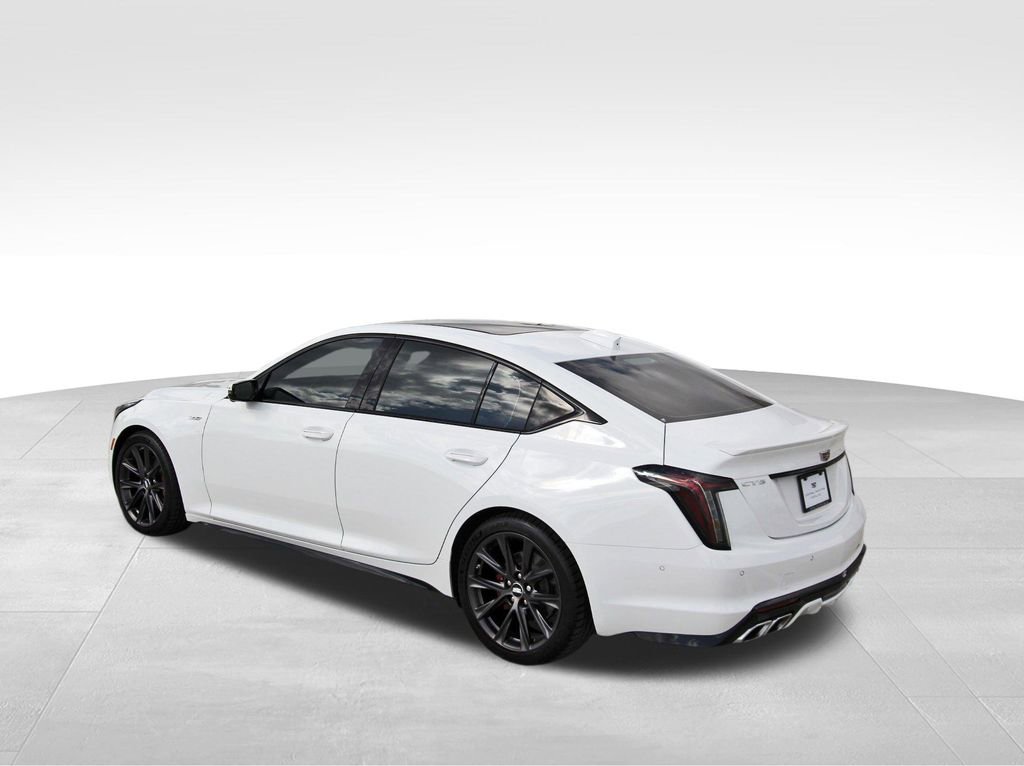 Used 2026 Cadillac CT5 V image 3