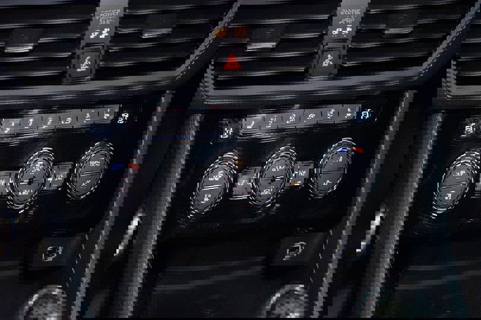 Used 2020 Volkswagen Jetta GLI image 40