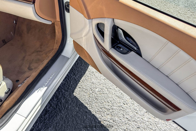 Used 2011 Maserati Quattroporte S RWD image 36