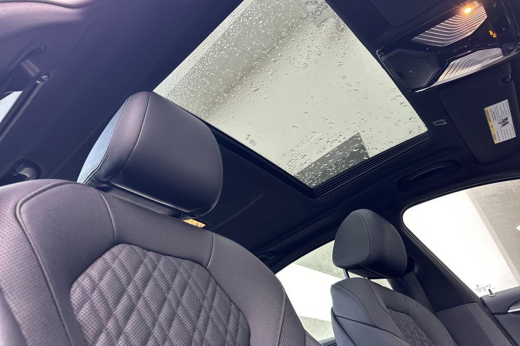 Used 2023 BMW 530e 530e iPerformance w/ M Sport Package image 17