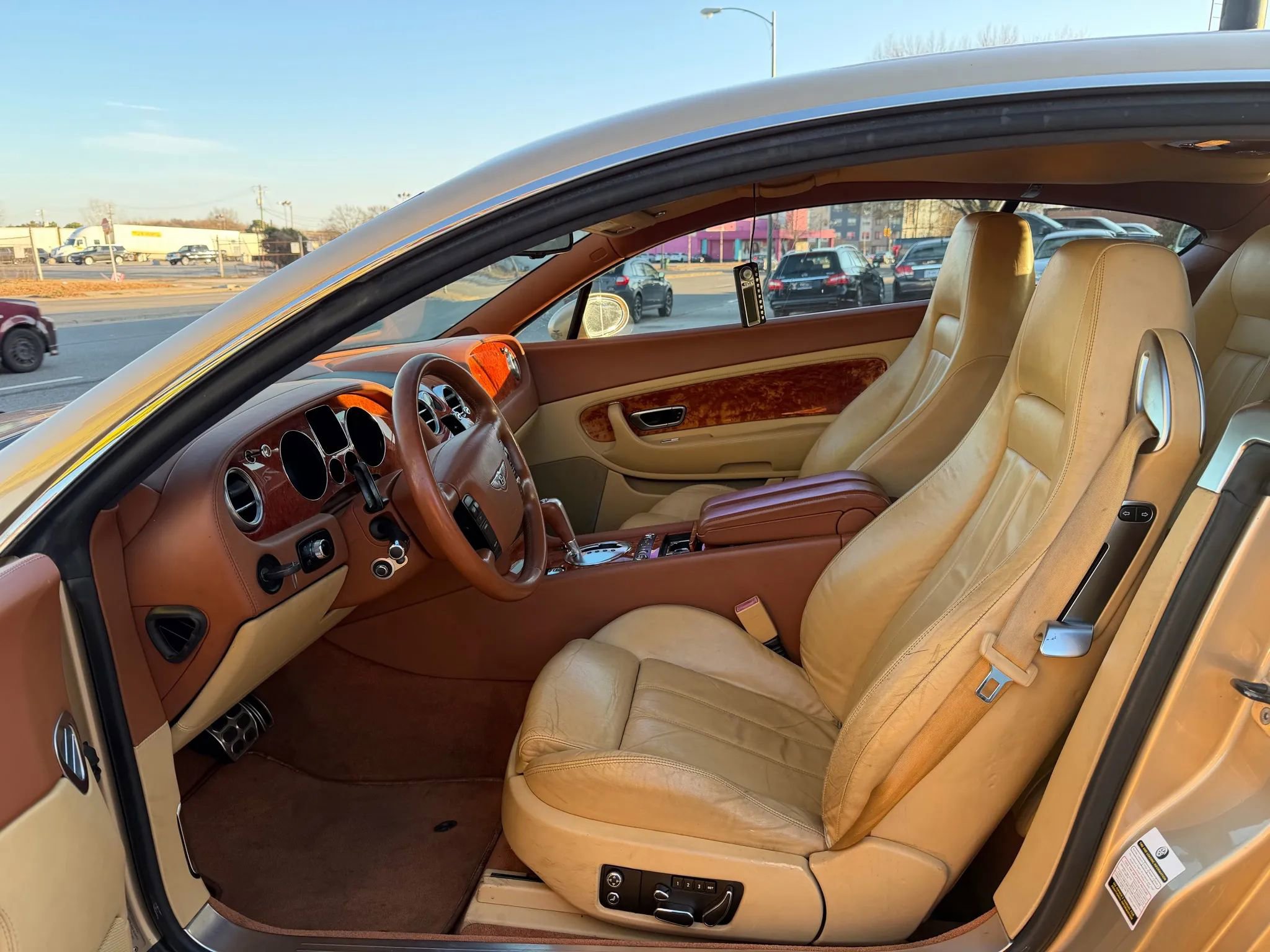 Used 2005 Bentley Continental GT image 11