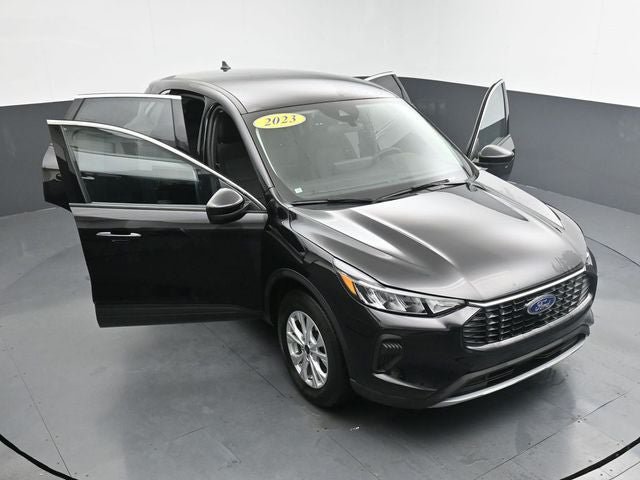 Used 2023 Ford Escape Active w/ Tech Pack #2 AWD/4WD image 35