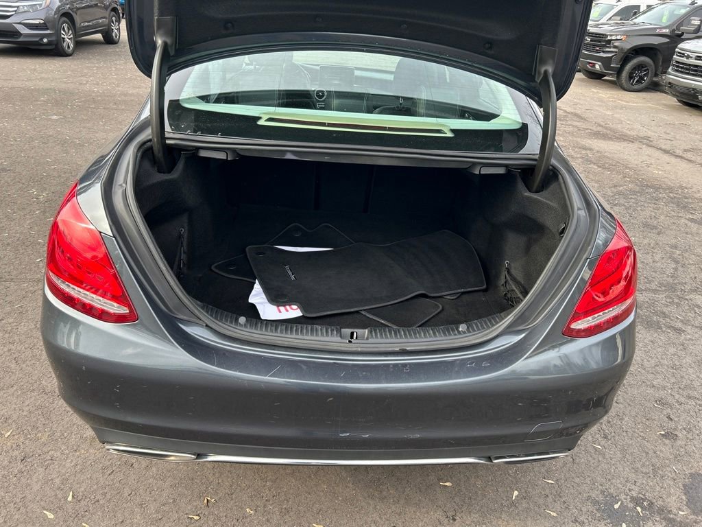Used 2015 Mercedes-Benz C 300 Sedan image 12
