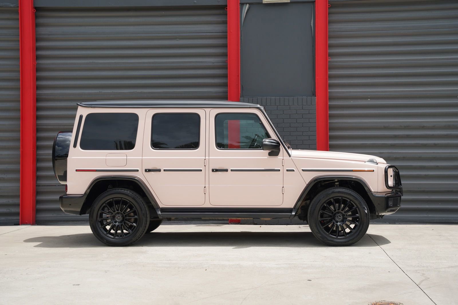 Used 2021 Mercedes-Benz G 550 w/ Exclusive Interior Package image 7