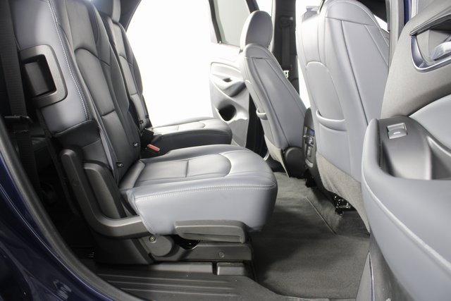 Used 2022 Buick Enclave Essence image 20