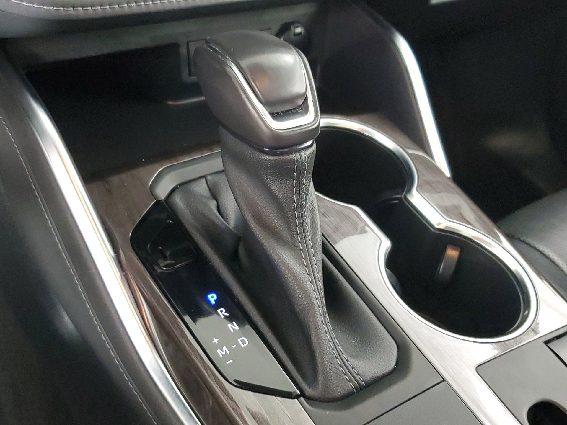 Used 2023 Toyota Highlander Limited image 45