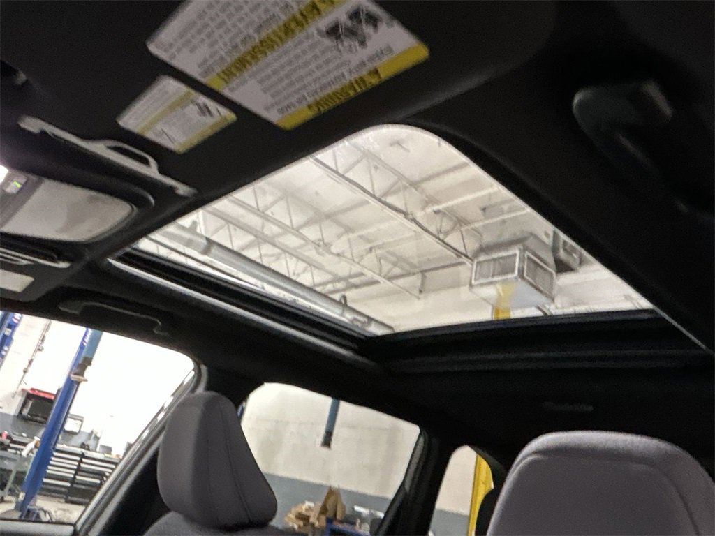 Used 2025 Subaru Forester Premium image 24