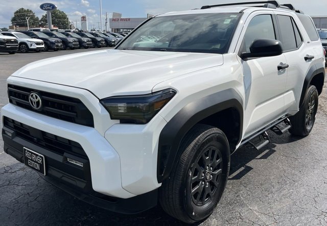 Used 2025 Toyota 4Runner SR5 image 4