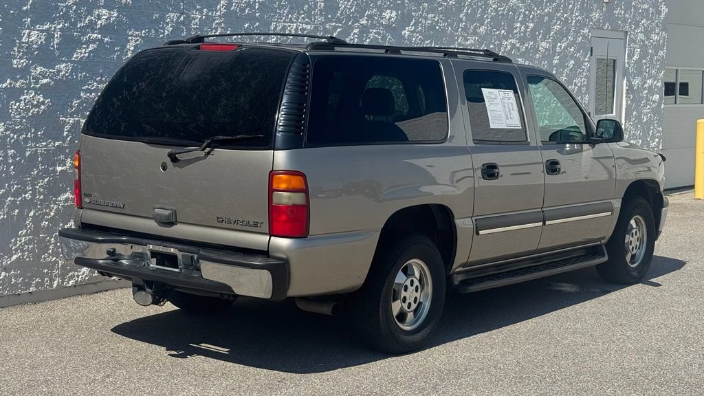 Used 2003 Chevrolet Suburban LS w/ LS Preferred Equipment Group AWD/4WD image 3