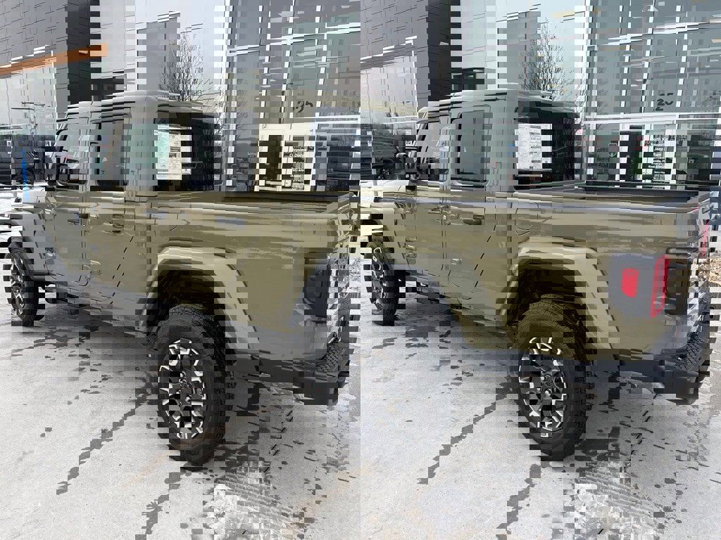 New 2026 Jeep Gladiator Sport image 17