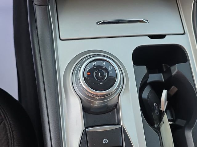 Used 2022 Ford Explorer XLT AWD/4WD image 26