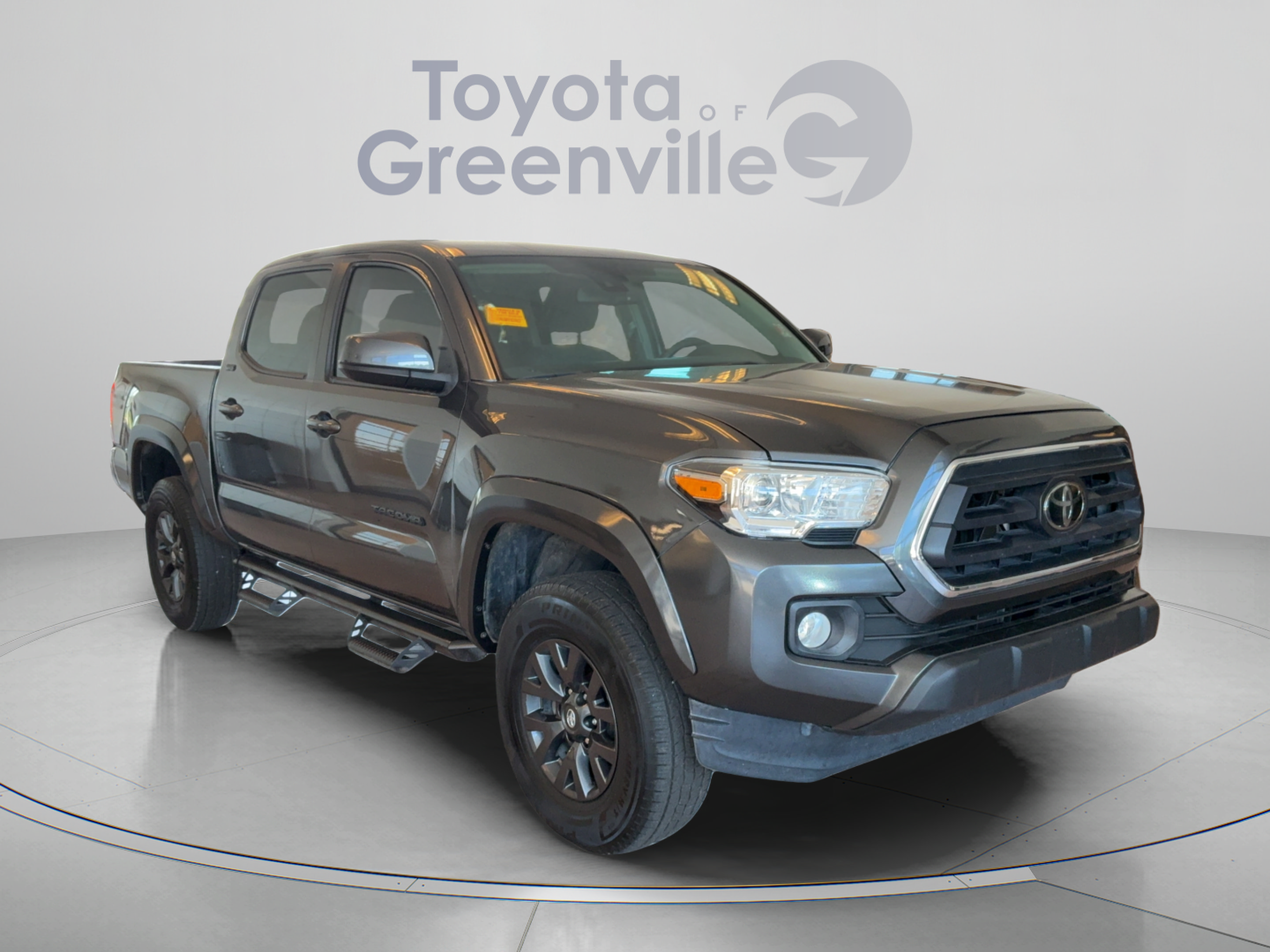 Used 2021 Toyota Tacoma SR5 RWD image 8