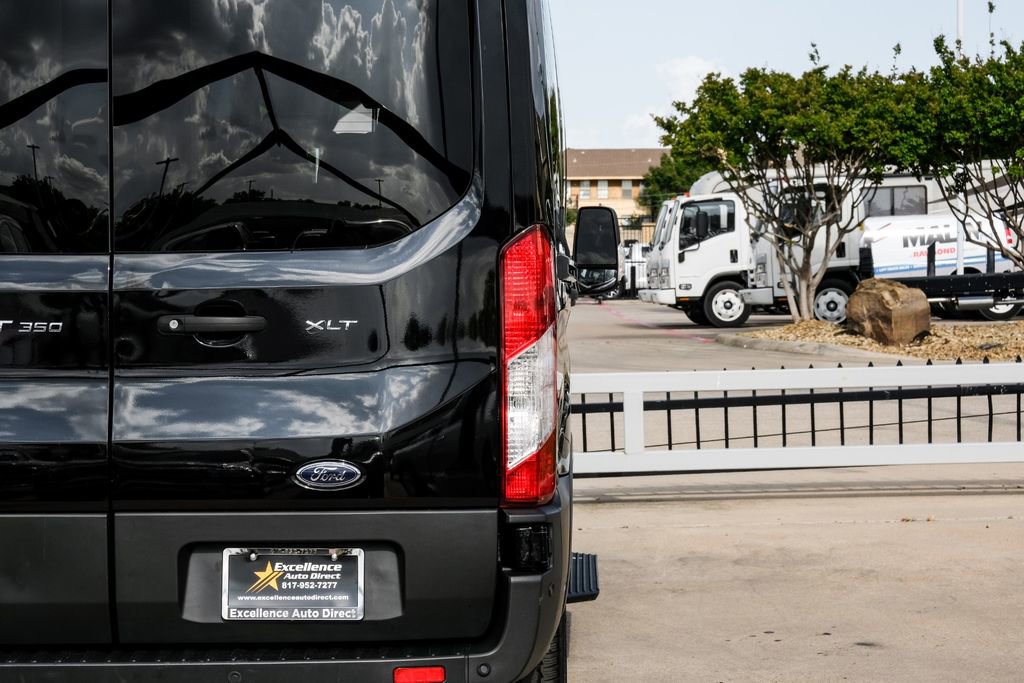 Used 2023 Ford Transit 350 XLT image 46