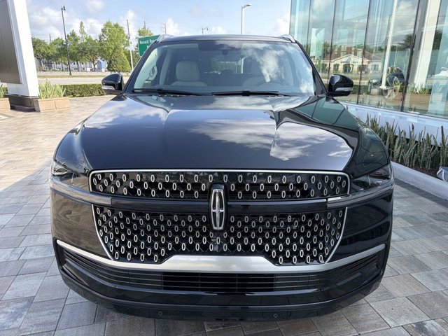 New 2026 Lincoln Navigator Reserve AWD/4WD image 6