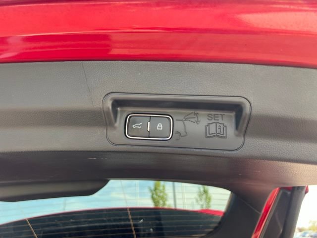 Certified 2025 Ford Explorer ST AWD/4WD image 16