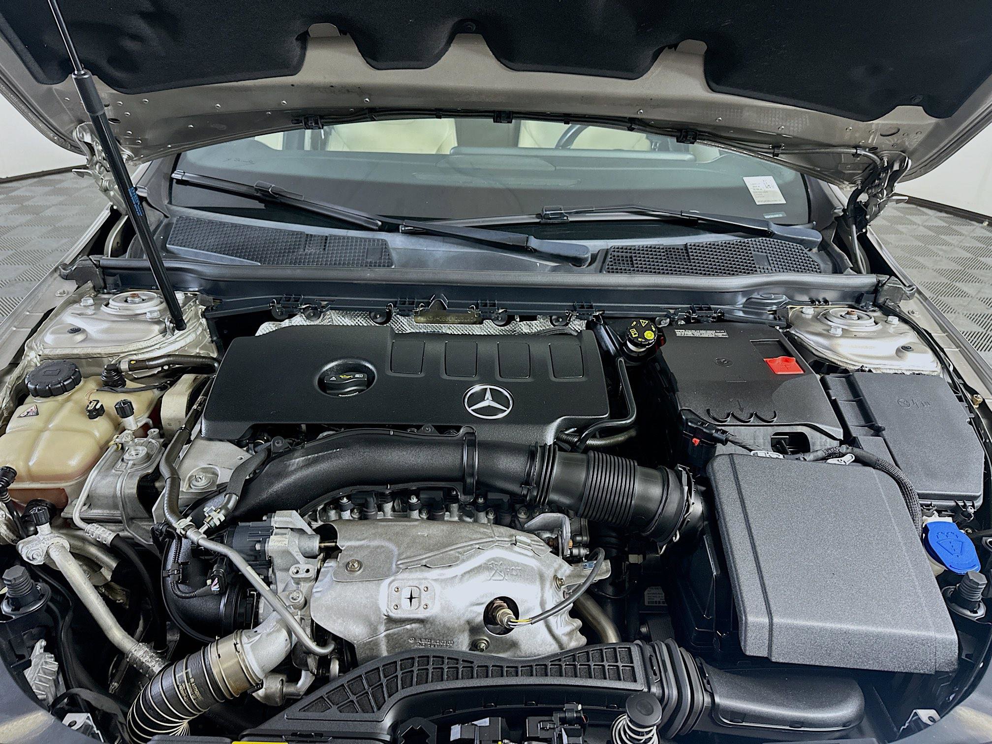 Used 2020 Mercedes-Benz CLA 250 image 34