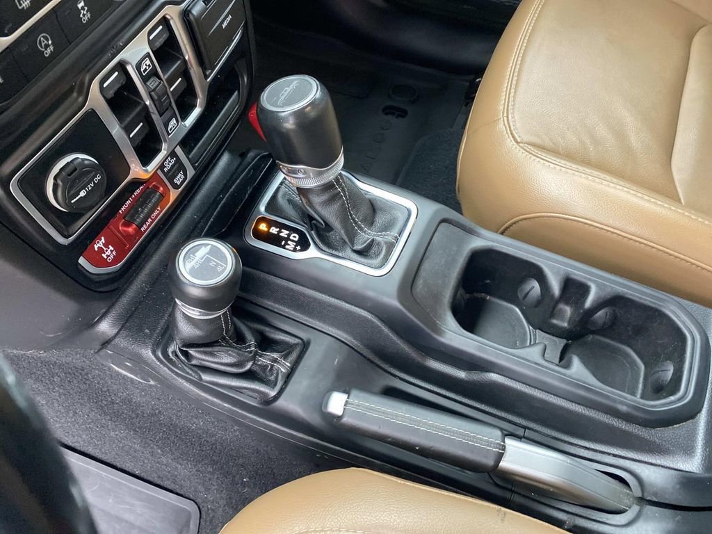 Used 2022 Jeep Gladiator Rubicon w/ LED Lighting Group image 21