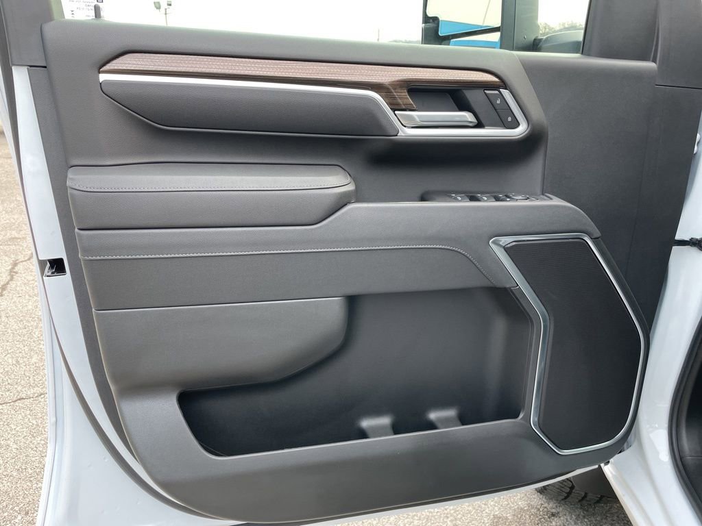 New 2025 Chevrolet Silverado 2500 LT w/ All Star Edition image 5