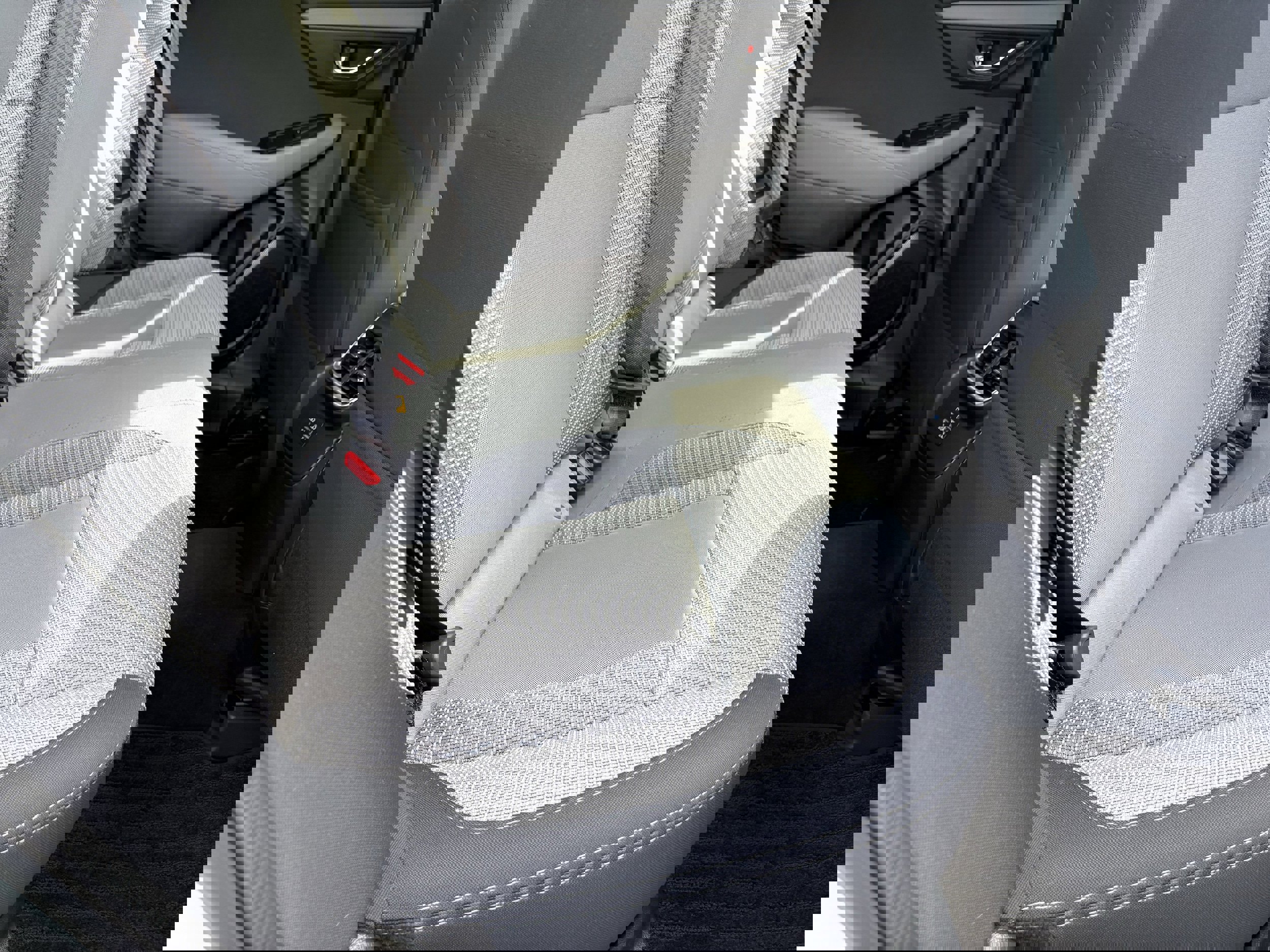 Certified 2025 Subaru Outback Premium AWD/4WD image 32