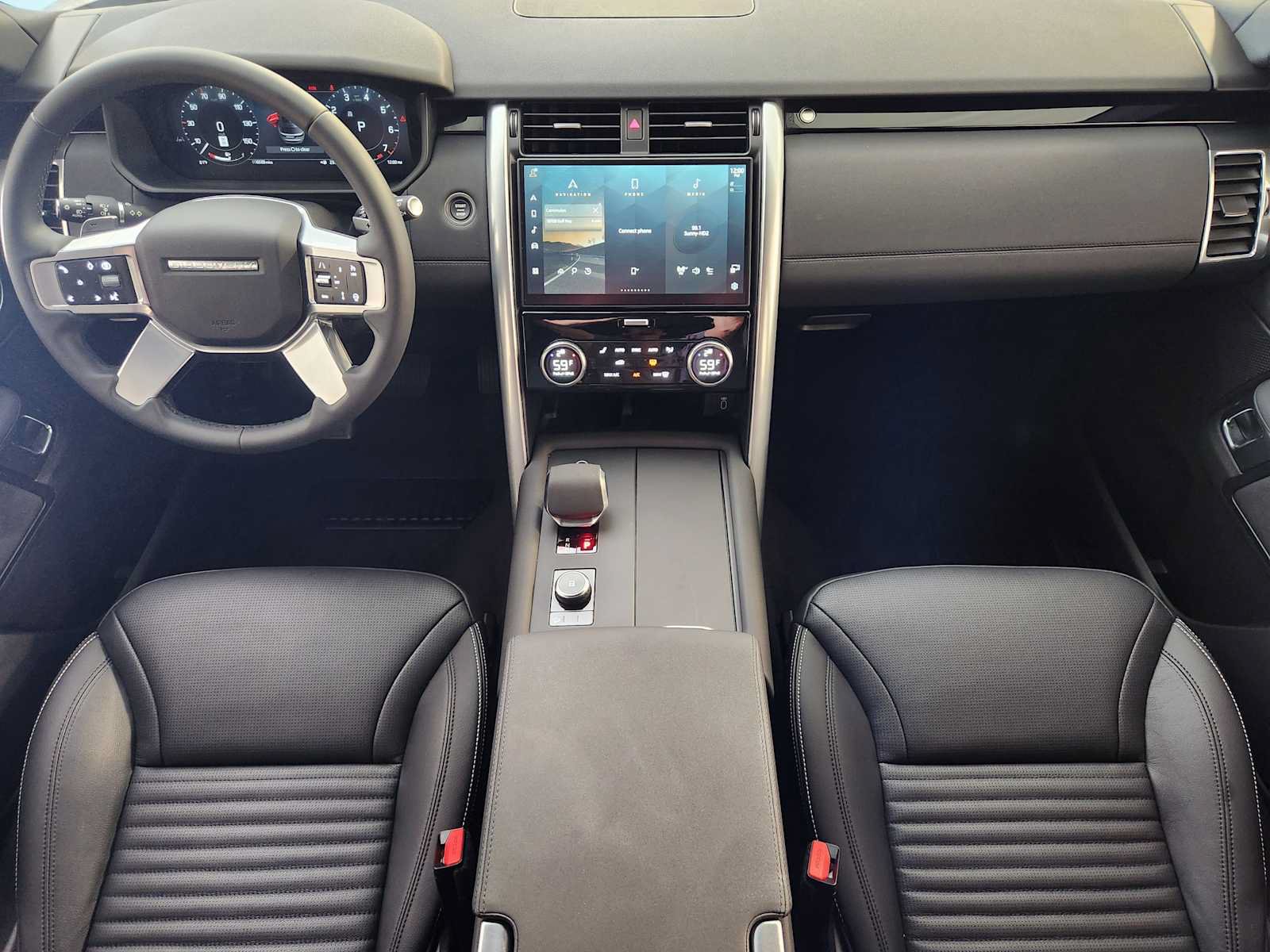 Used 2026 Land Rover Discovery S AWD/4WD image 4