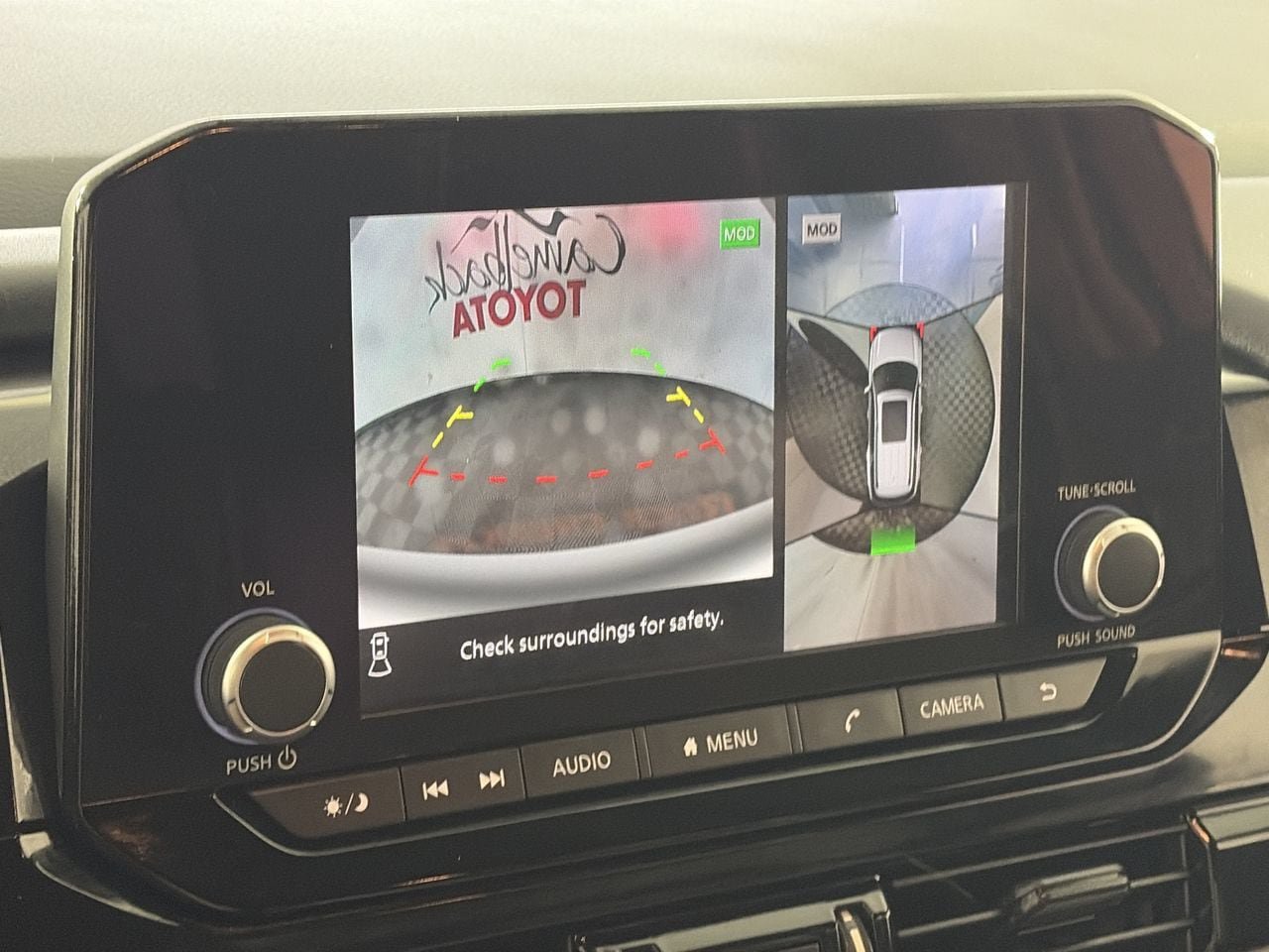 Used 2025 Nissan Pathfinder Rock Creek AWD/4WD image 17