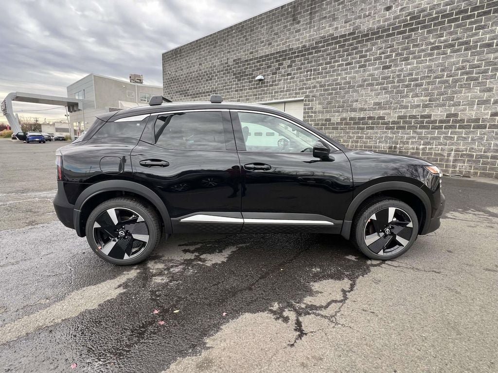 New 2026 Nissan Kicks SR w/ Illumination Package AWD/4WD image 6