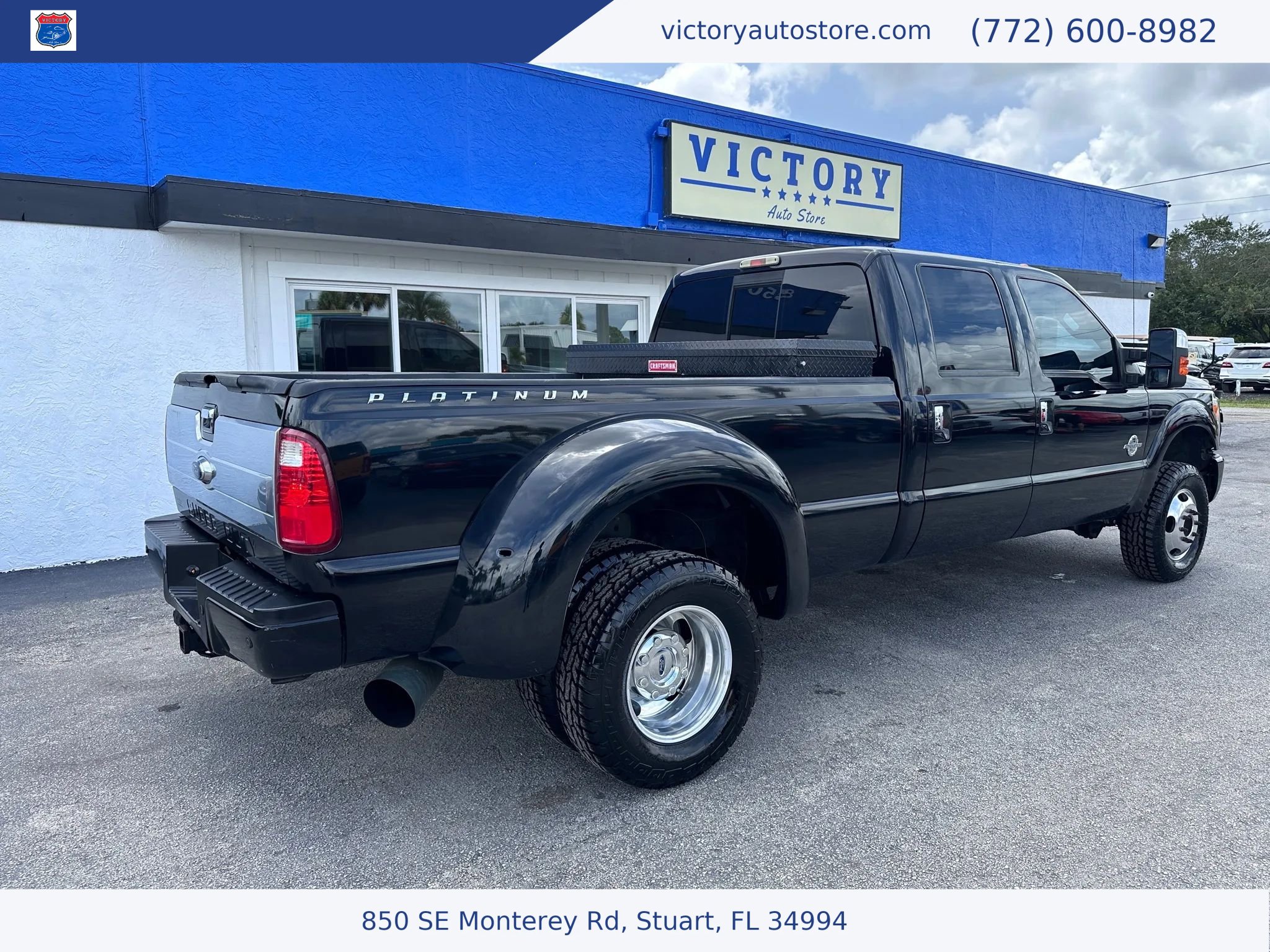 Used 2016 Ford F350 Platinum w/ FX4 Off-Road Package AWD/4WD image 9