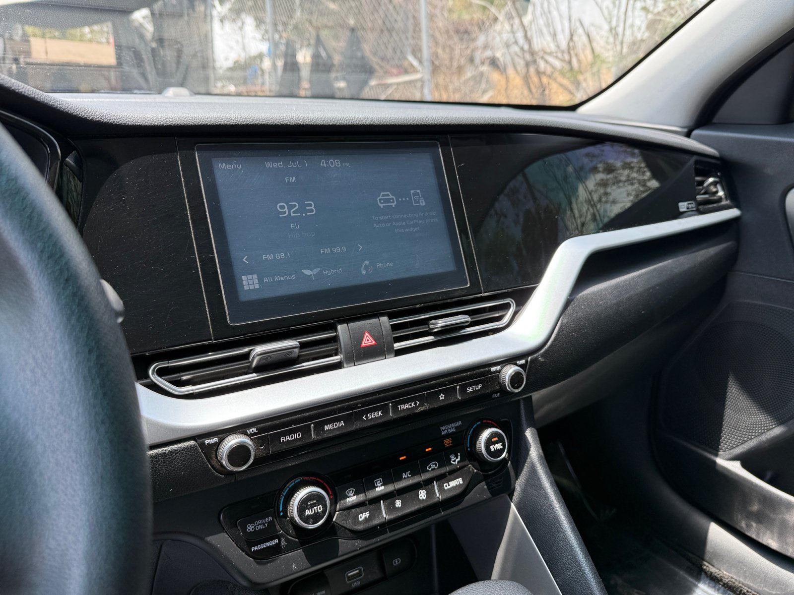Used 2021 Kia Niro LX FWD image 18