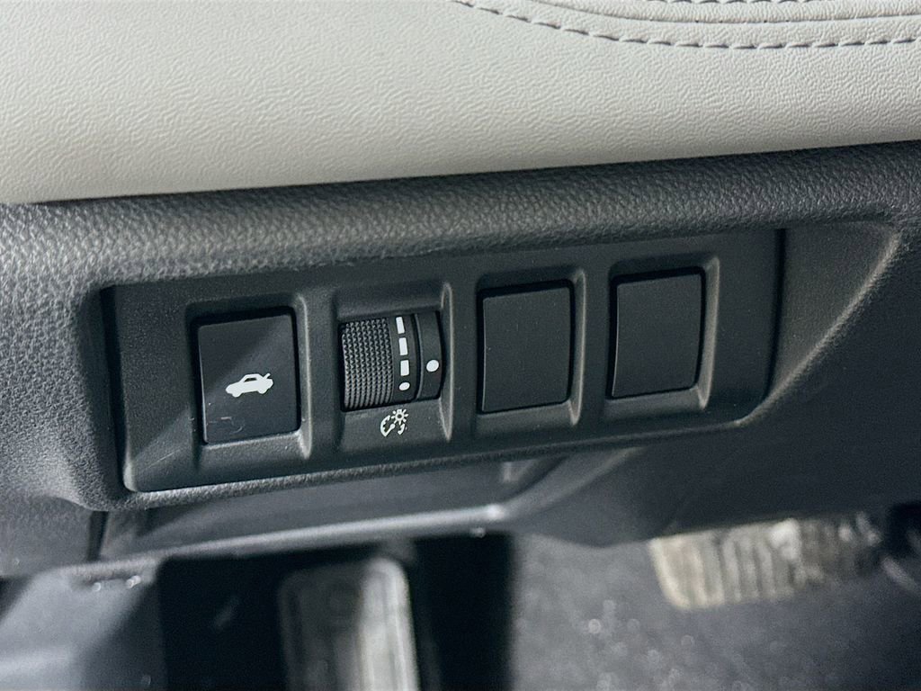 Certified 2024 Subaru Legacy Limited image 15