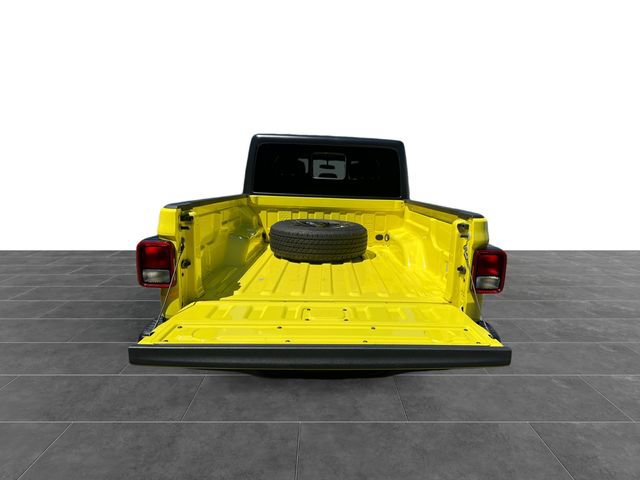 Used 2023 Jeep Gladiator Sport AWD/4WD image 18