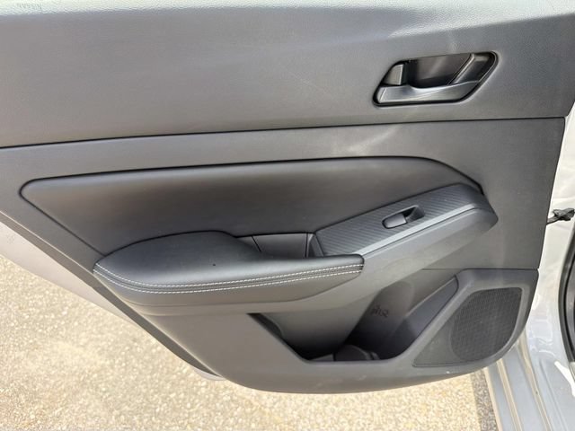Used 2024 Nissan Altima 2.5 SV FWD image 19