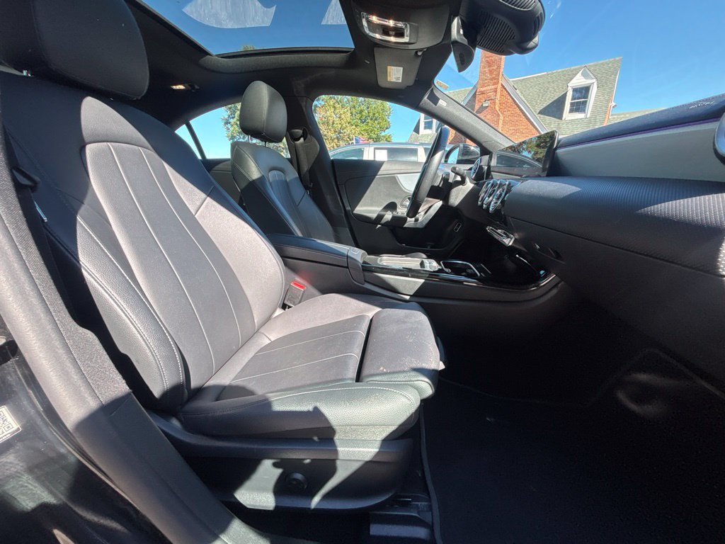 Used 2025 Mercedes-Benz CLA 250 4MATIC image 19