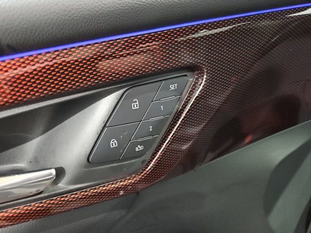 Certified 2025 Chevrolet Traverse RS w/ LPO, Floor Liner Package AWD/4WD image 23