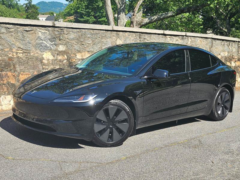 Used 2024 Tesla Model 3 Long Range AWD/4WD image 2