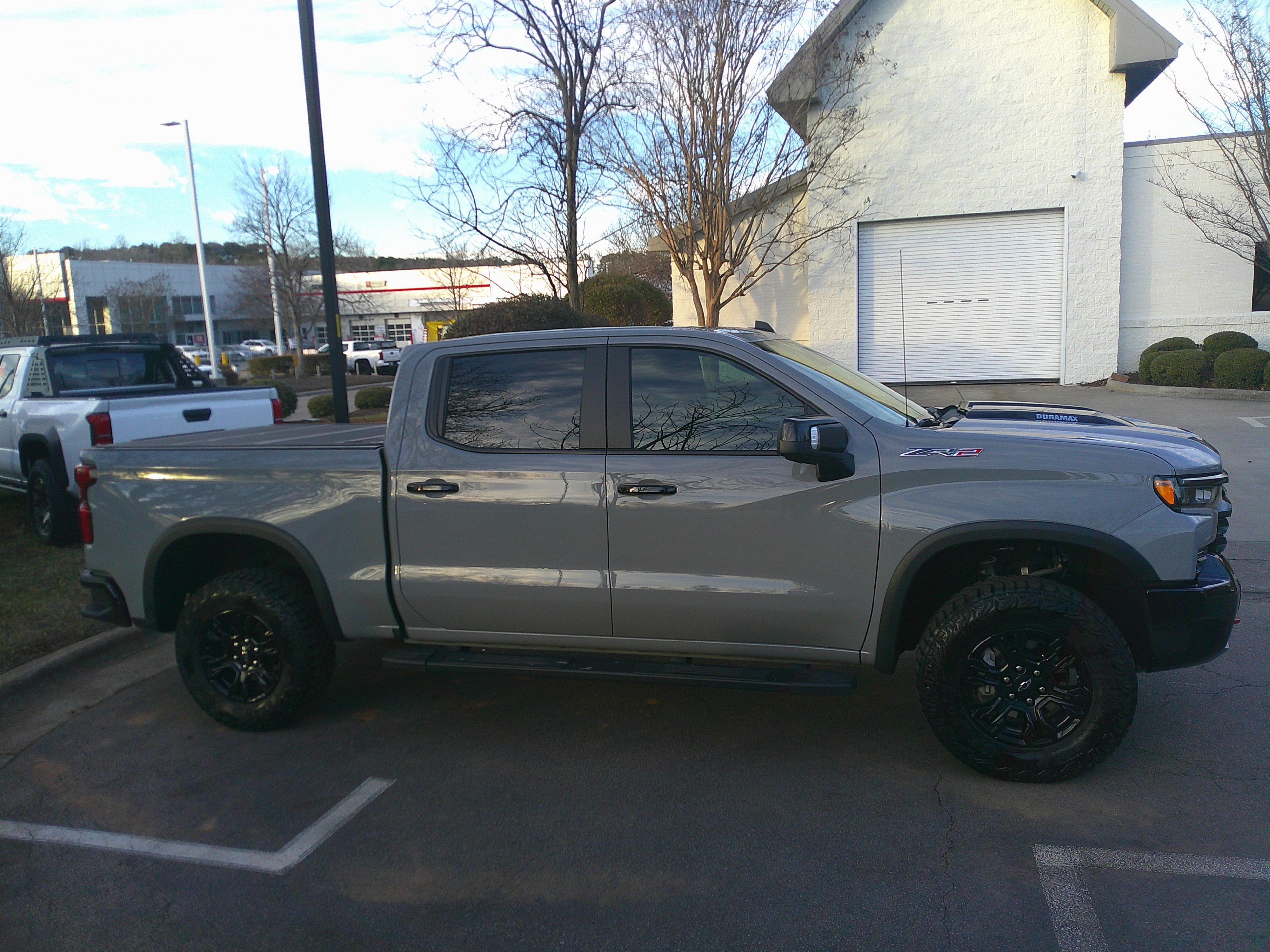 Used 2024 Chevrolet Silverado 1500 ZR2 w/ Technology Package image 14