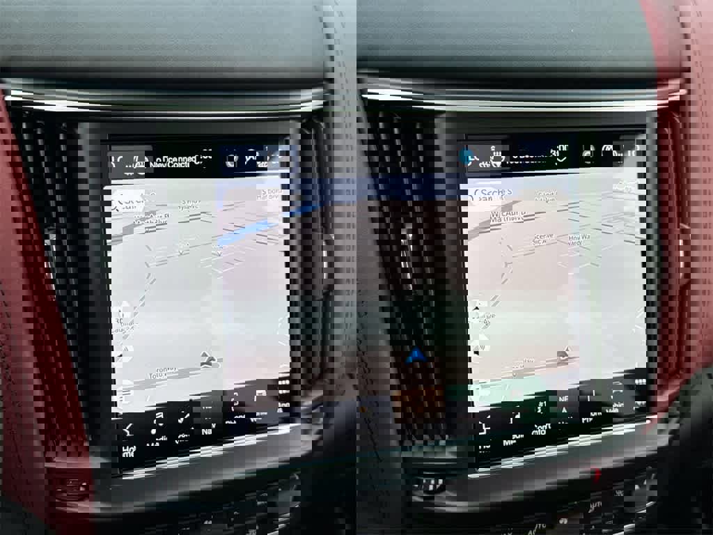 Used 2022 Maserati Levante Modena S image 16