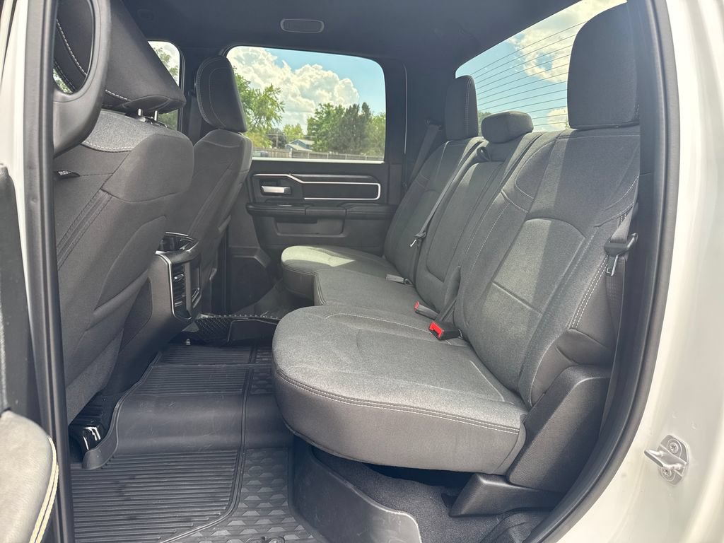 Used 2024 RAM 3500 Big Horn w/ Night Edition AWD/4WD image 21