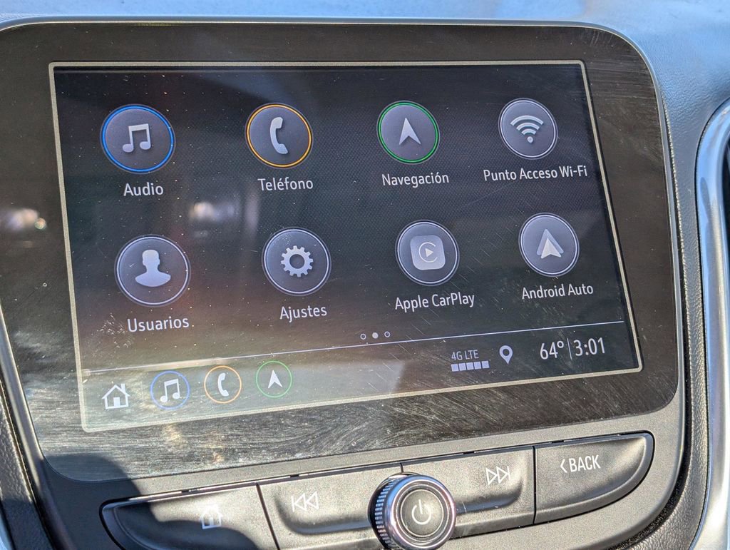 Used 2020 Chevrolet Equinox Premier w/ Premier True North Edition image 23