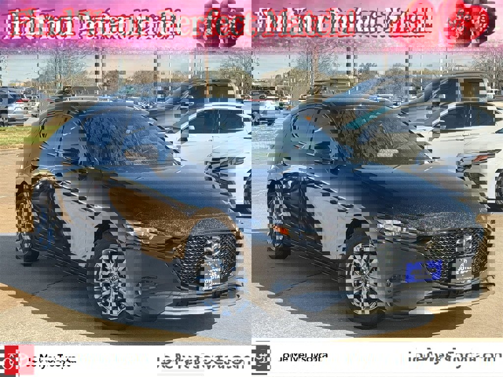 Used 2025 MAZDA MAZDA3 s image 1