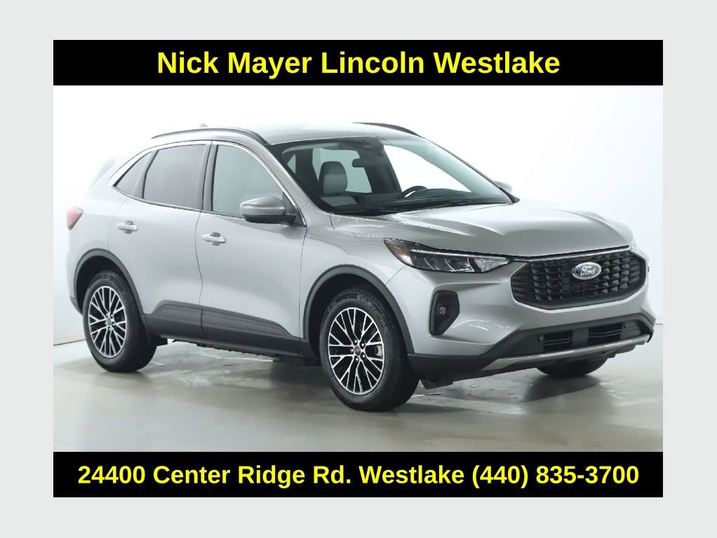 Used 2023 Ford Escape SE image 1