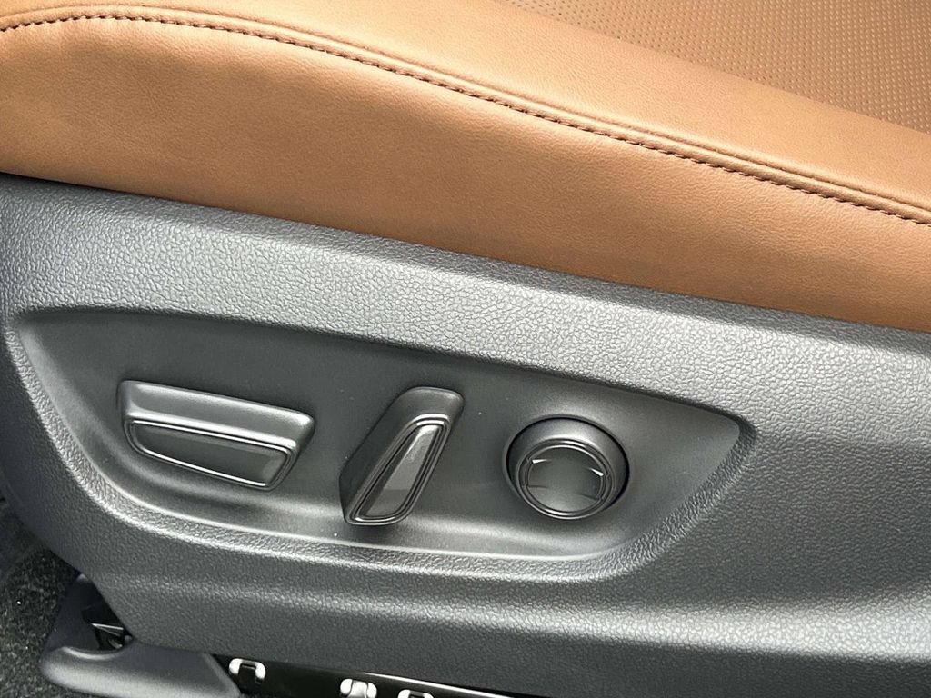 New 2026 Toyota Crown Signia AWD/4WD image 30