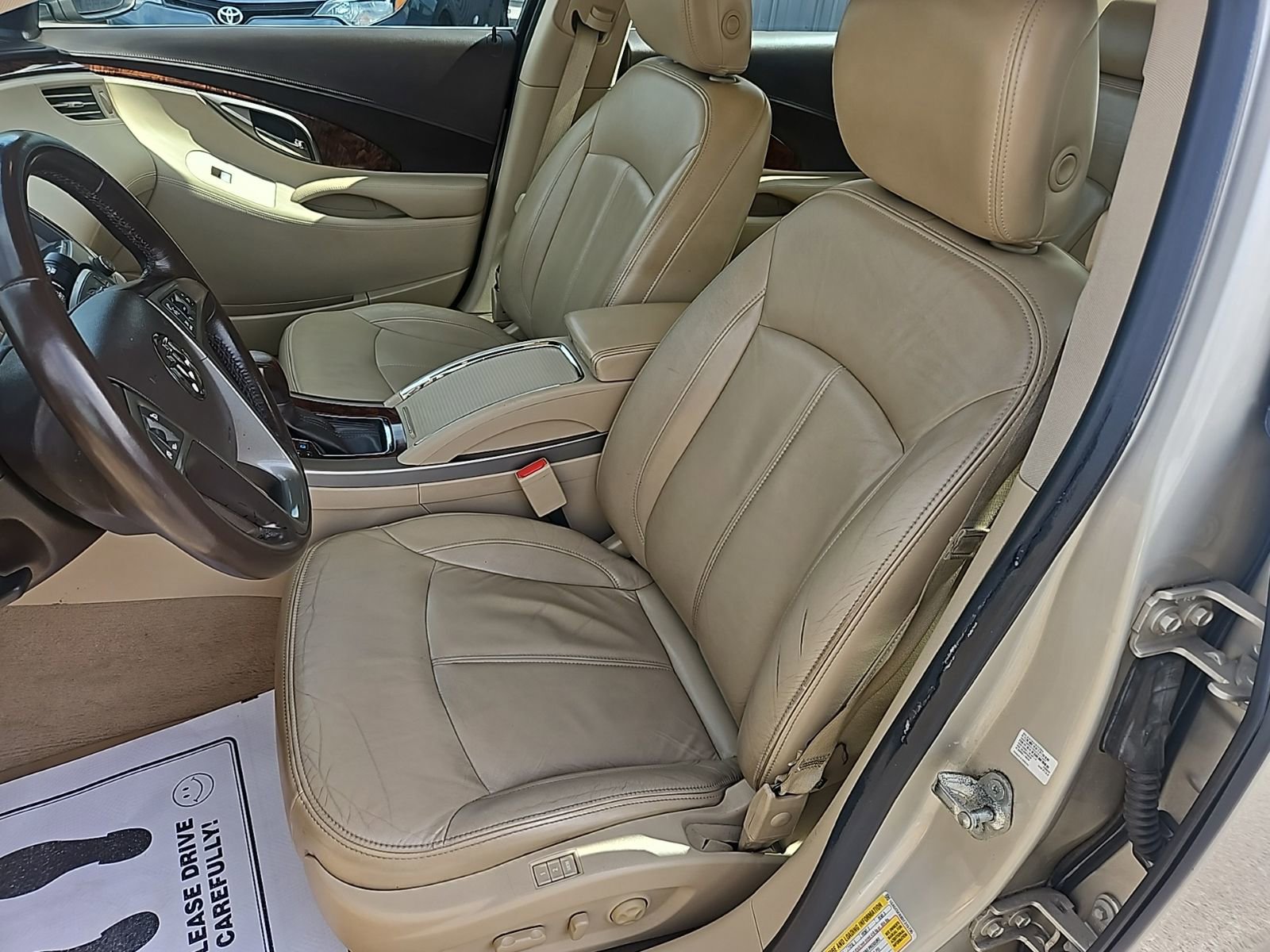 Used 2013 Buick LaCrosse Leather FWD image 14