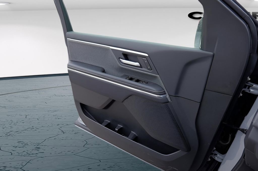 New 2026 GMC Sierra EV Elevation image 19