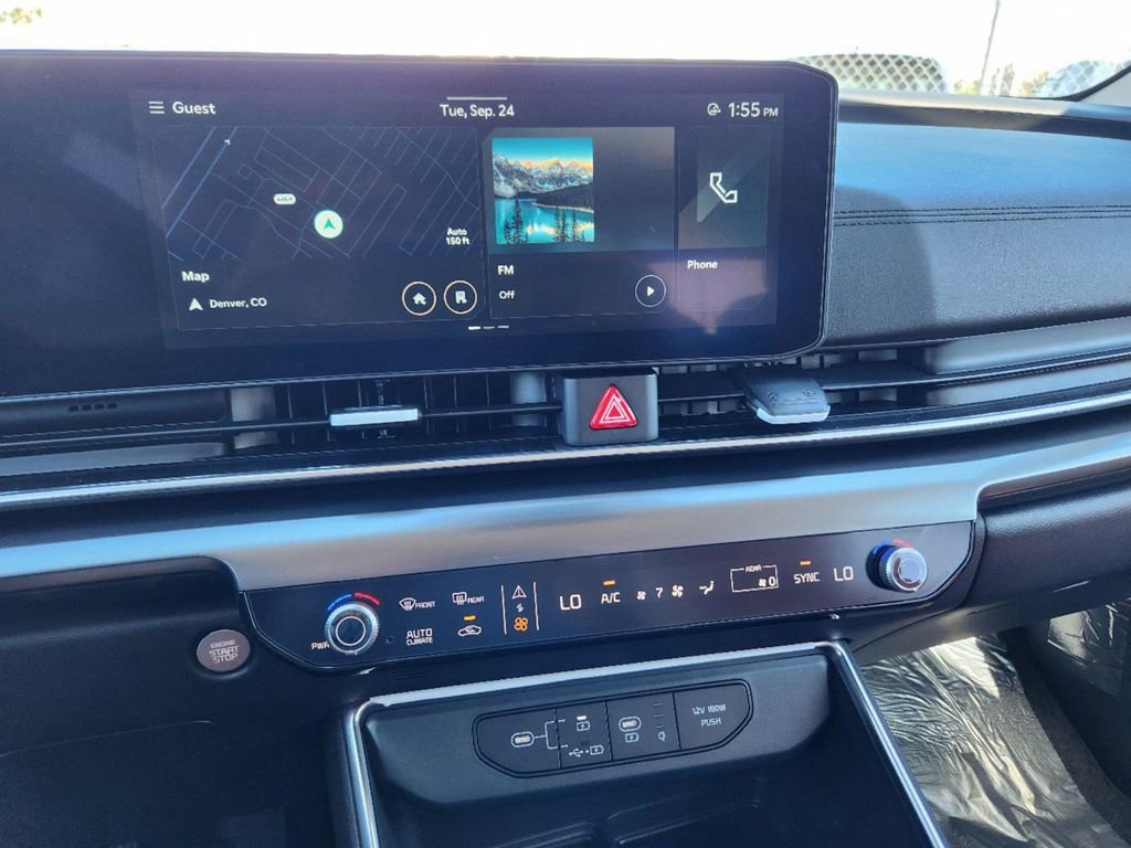 Used 2025 Kia Carnival SX FWD image 22