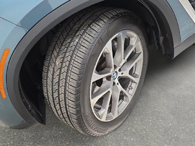 Certified 2024 BMW X5 xDrive40i w/ Premium Package AWD/4WD image 27